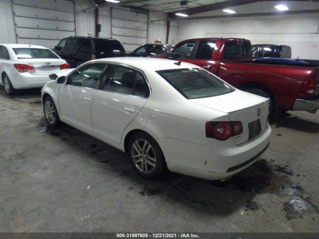 Photo 2 VIN: 3VWAL7AJ0AM090855 - VOLKSWAGEN JETTA SEDAN 