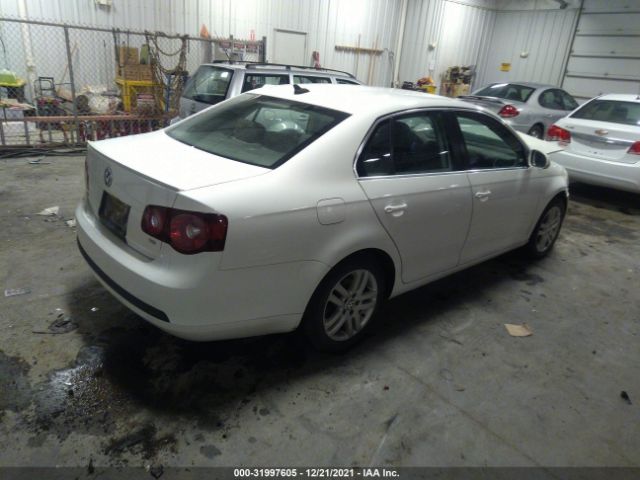 Photo 3 VIN: 3VWAL7AJ0AM090855 - VOLKSWAGEN JETTA SEDAN 