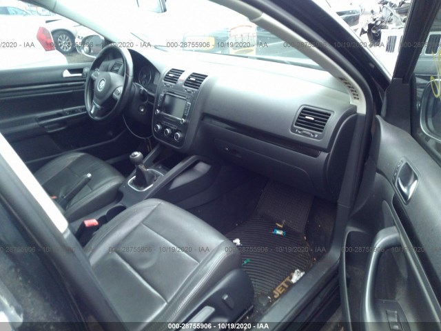 Photo 4 VIN: 3VWAL7AJ8AM039491 - VOLKSWAGEN JETTA SEDAN 