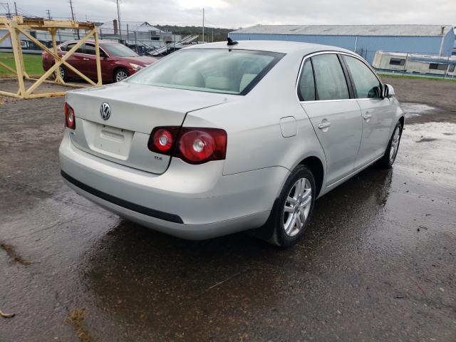 Photo 3 VIN: 3VWAL7AJ8AM164796 - VOLKSWAGEN JETTA TDI 