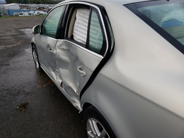 Photo 8 VIN: 3VWAL7AJ8AM164796 - VOLKSWAGEN JETTA TDI 