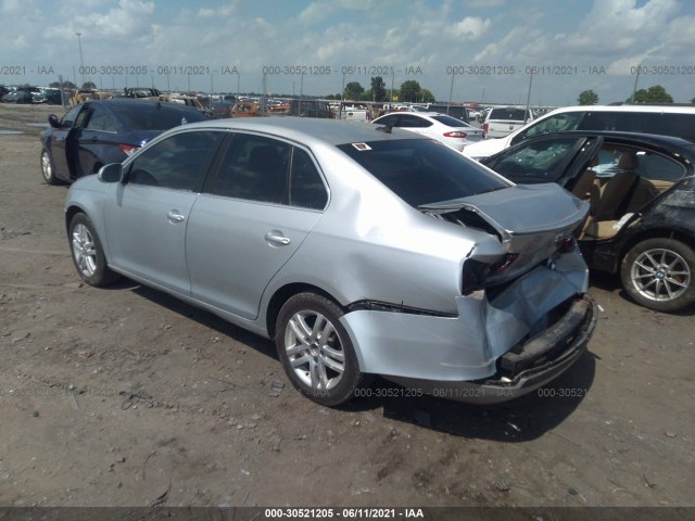 Photo 2 VIN: 3VWAL7AJXAM130665 - VOLKSWAGEN JETTA SEDAN 