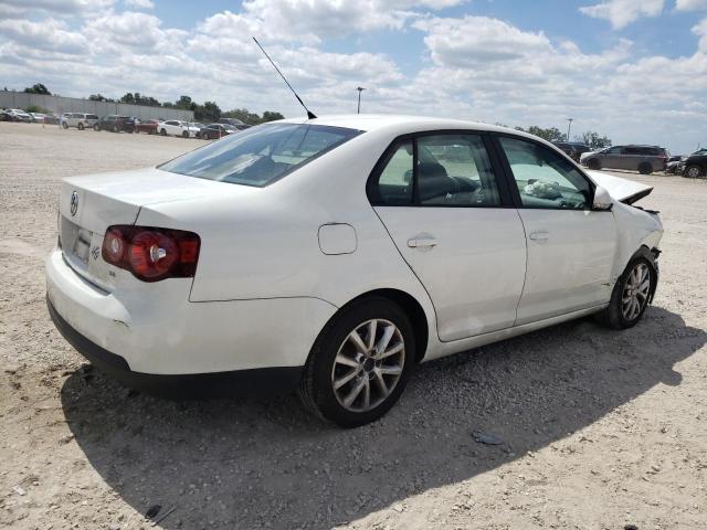 Photo 2 VIN: 3VWAX7AJ0AM074935 - VOLKSWAGEN JETTA 