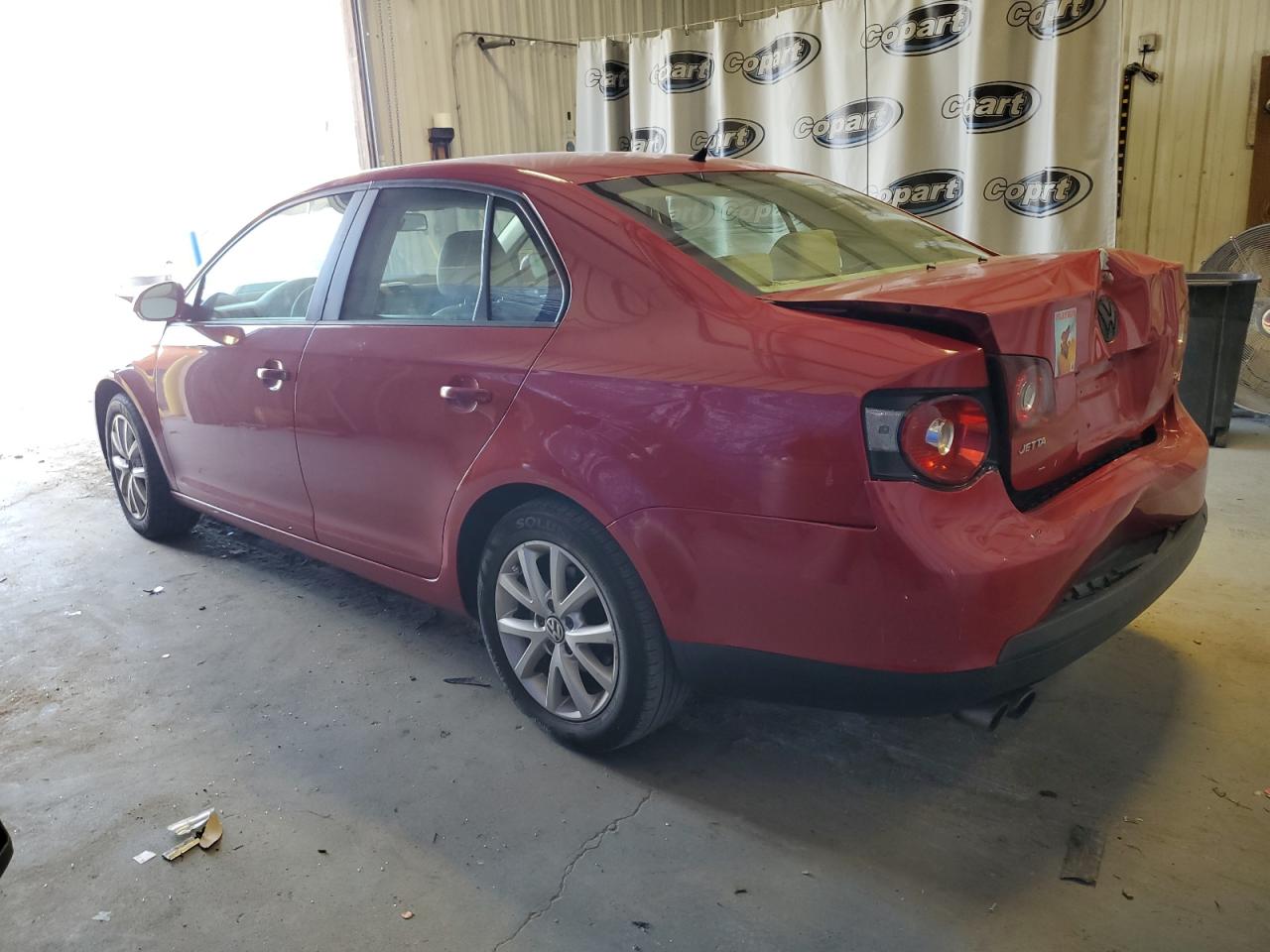 Photo 1 VIN: 3VWAX7AJ0AM104497 - VOLKSWAGEN JETTA 