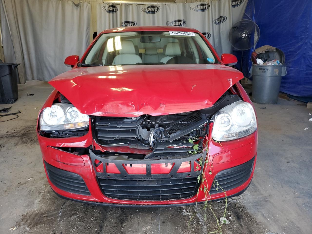 Photo 4 VIN: 3VWAX7AJ0AM104497 - VOLKSWAGEN JETTA 