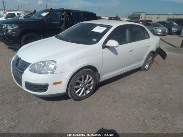 Photo 1 VIN: 3VWAX7AJ5AM118055 - VOLKSWAGEN JETTA SEDAN 