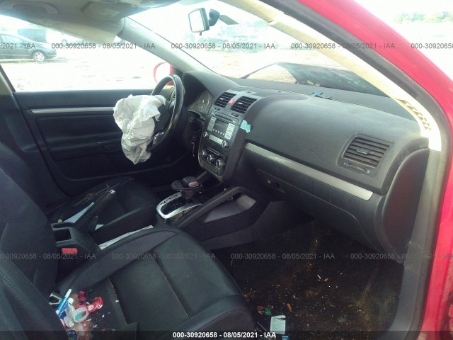 Photo 4 VIN: 3VWAX7AJ6AM145605 - VOLKSWAGEN JETTA SEDAN 