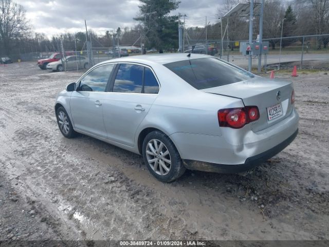 Photo 2 VIN: 3VWAX7AJ7AM162560 - VOLKSWAGEN JETTA 