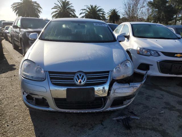 Photo 4 VIN: 3VWAZ7AJ1AM095447 - VOLKSWAGEN JETTA LIMI 