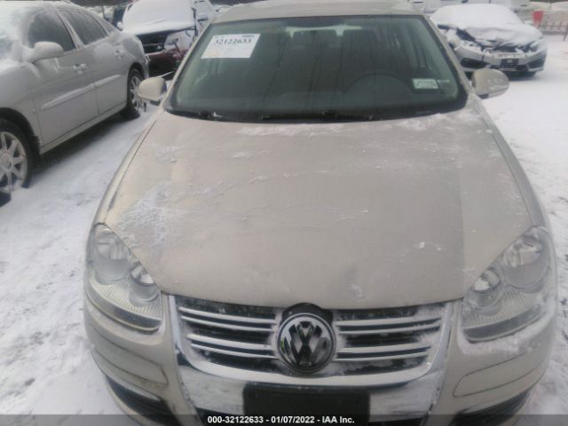 Photo 5 VIN: 3VWAZ7AJ1AM114482 - VOLKSWAGEN JETTA 