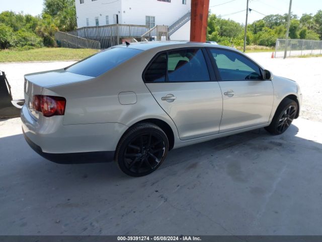 Photo 3 VIN: 3VWAZ7AJ2AM073117 - VOLKSWAGEN JETTA 