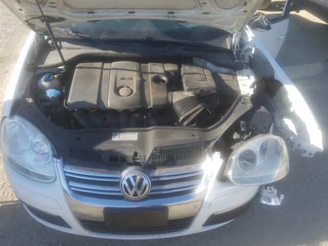 Photo 6 VIN: 3VWAZ7AJ2AM073330 - VOLKSWAGEN JETTA LIMI 