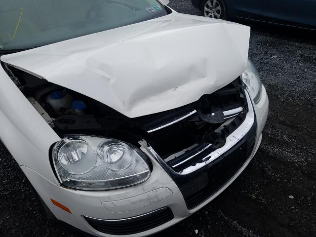 Photo 8 VIN: 3VWAZ7AJ2AM076809 - VOLKSWAGEN JETTA LIMI 