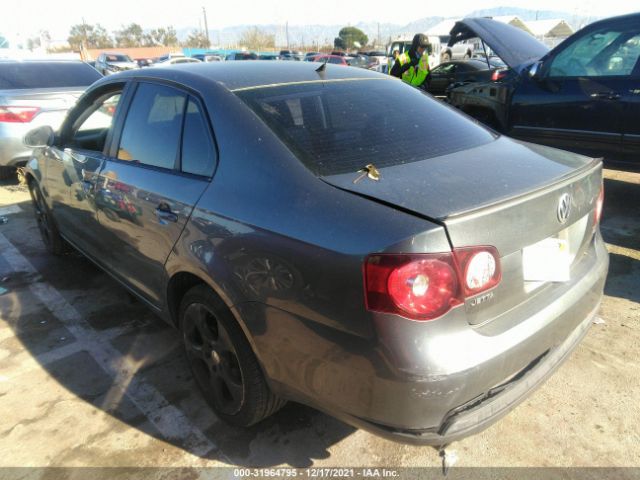 Photo 2 VIN: 3VWAZ7AJ2AM114314 - VOLKSWAGEN JETTA SEDAN 