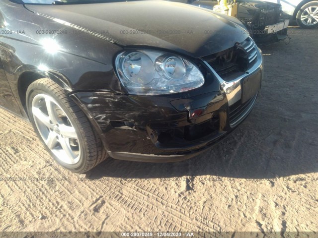 Photo 5 VIN: 3VWAZ7AJ3AM117982 - VOLKSWAGEN JETTA SEDAN 