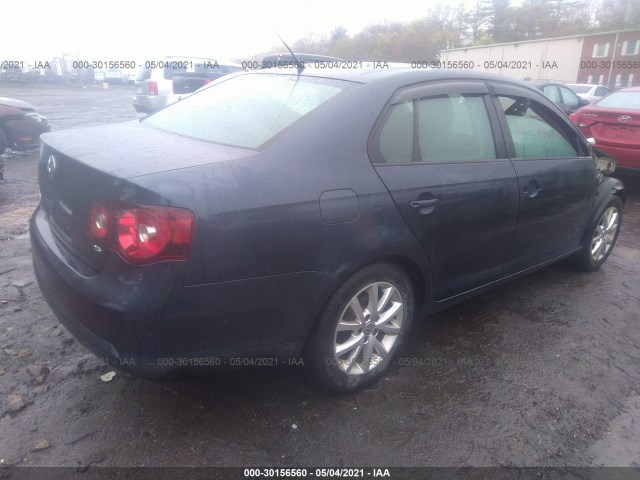 Photo 3 VIN: 3VWAZ7AJ4AM096043 - VOLKSWAGEN JETTA SEDAN 