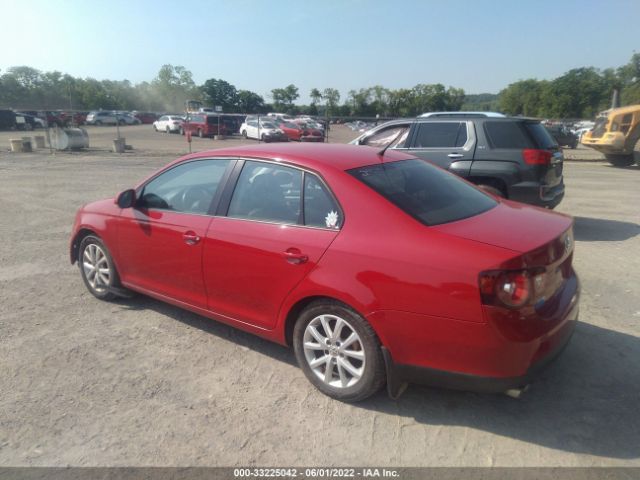 Photo 2 VIN: 3VWAZ7AJ5AM087769 - VOLKSWAGEN JETTA SEDAN 