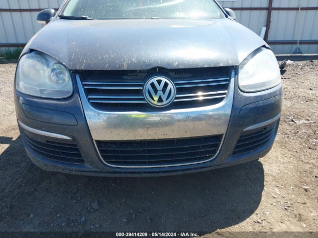 Photo 5 VIN: 3VWAZ7AJ5AM131382 - VOLKSWAGEN JETTA 