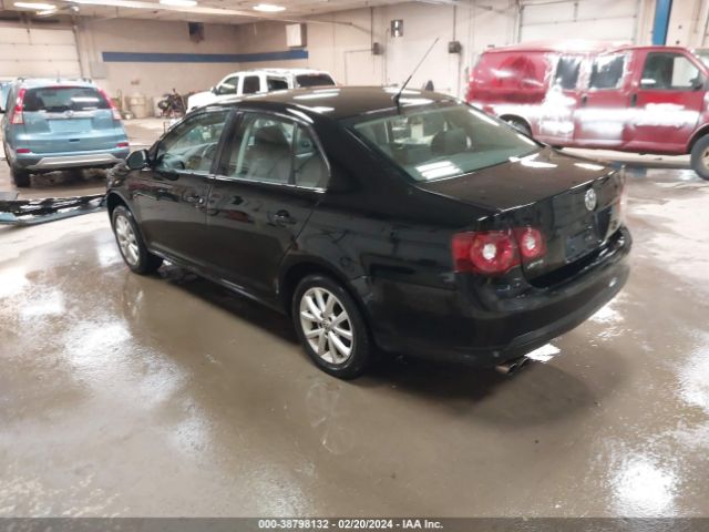 Photo 2 VIN: 3VWAZ7AJ6AM120780 - VOLKSWAGEN JETTA 