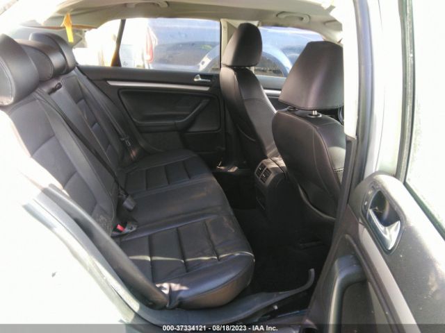 Photo 7 VIN: 3VWAZ7AJ7AM098319 - VOLKSWAGEN JETTA 