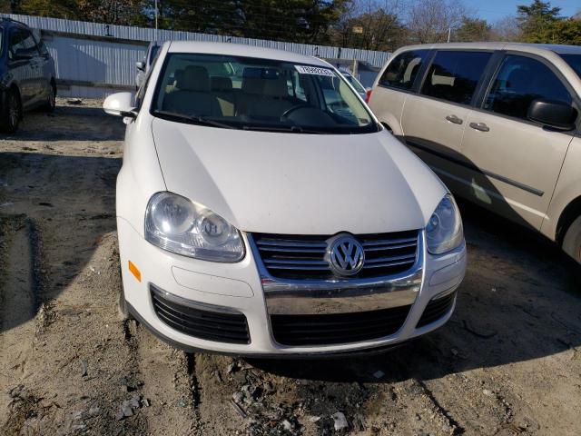 Photo 4 VIN: 3VWAZ7AJ7AM100585 - VOLKSWAGEN JETTA 