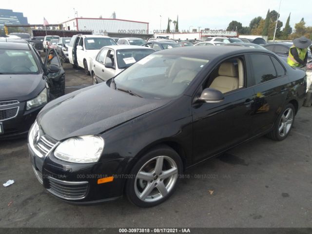 Photo 1 VIN: 3VWAZ7AJ7AM105740 - VOLKSWAGEN JETTA SEDAN 