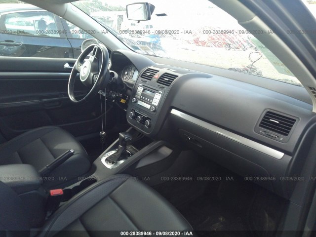 Photo 4 VIN: 3VWAZ7AJ8AM094439 - VOLKSWAGEN JETTA SEDAN 