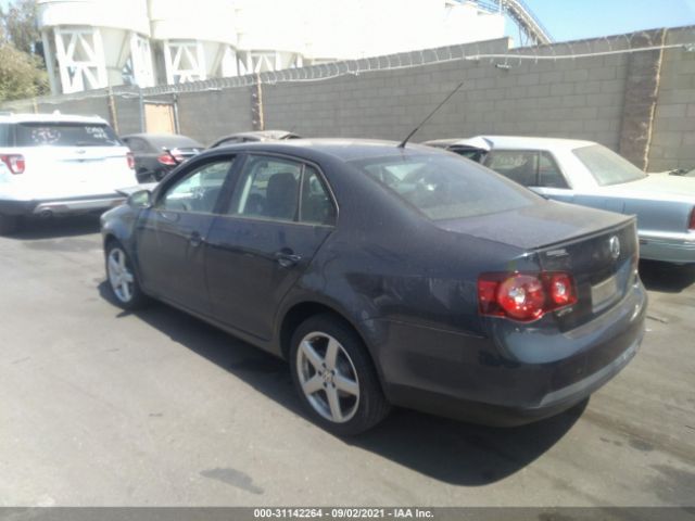 Photo 2 VIN: 3VWAZ7AJ8AM105357 - VOLKSWAGEN JETTA SEDAN 