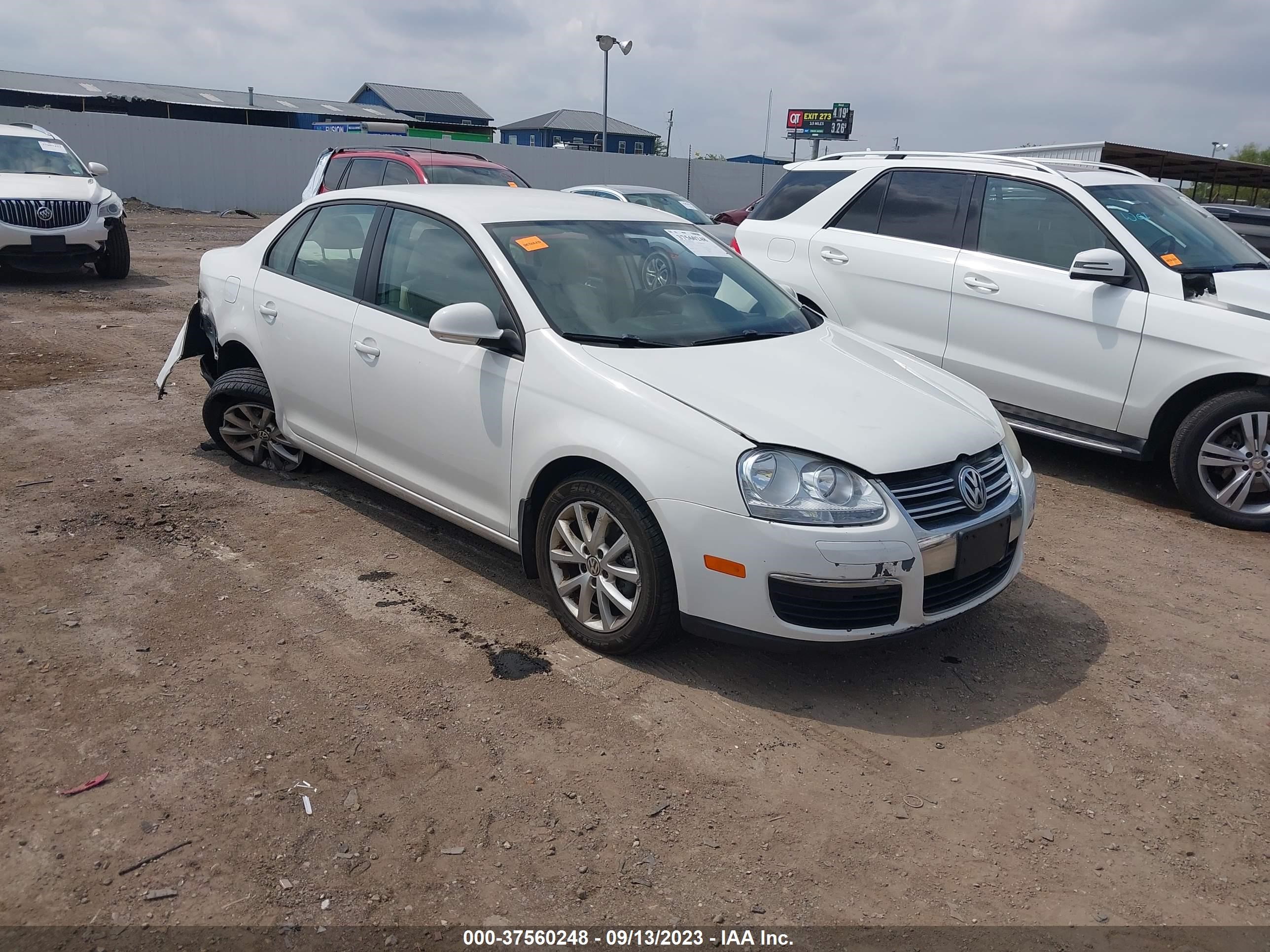 Photo 0 VIN: 3VWAZ7AJ8AM117248 - VOLKSWAGEN JETTA 