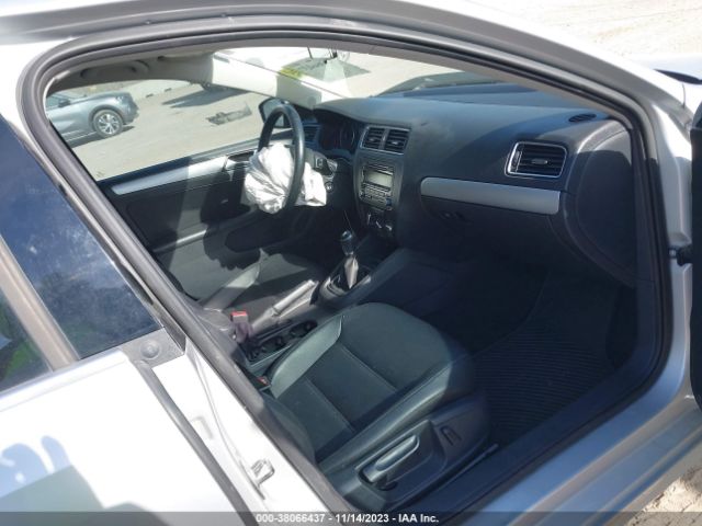 Photo 4 VIN: 3VWB07AJ4EM416935 - VOLKSWAGEN JETTA 