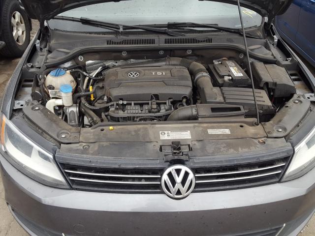 Photo 6 VIN: 3VWB07AJXEM332280 - VOLKSWAGEN JETTA SE 