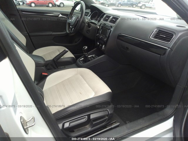 Photo 4 VIN: 3VWB17AJ1FM223916 - VOLKSWAGEN JETTA SEDAN 