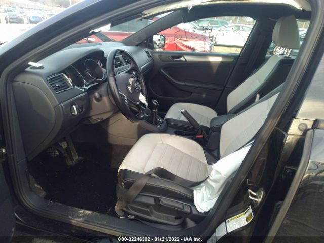 Photo 4 VIN: 3VWB17AJ1GM280117 - VOLKSWAGEN JETTA SEDAN 