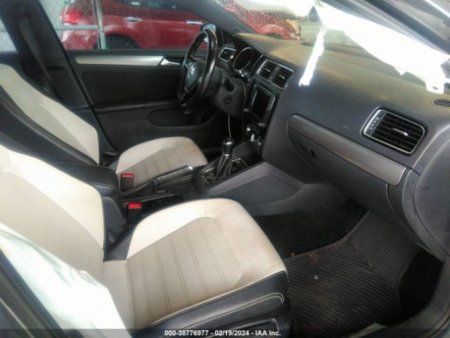 Photo 4 VIN: 3VWB17AJ1GM410073 - VOLKSWAGEN JETTA 