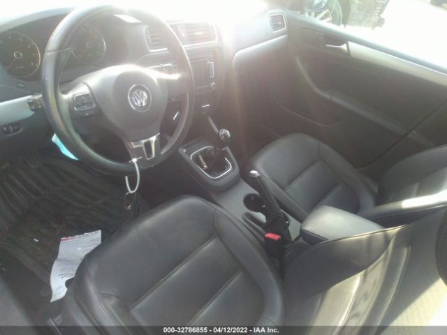 Photo 4 VIN: 3VWB17AJ6EM437217 - VOLKSWAGEN JETTA SEDAN 