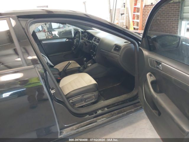 Photo 4 VIN: 3VWB17AJ8GM281877 - VOLKSWAGEN JETTA 