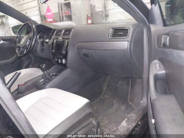 Photo 4 VIN: 3VWB17AJ8GM384121 - VOLKSWAGEN JETTA 