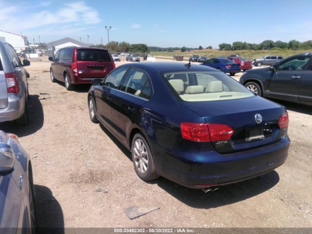 Photo 2 VIN: 3VWB17AJ9EM391074 - VOLKSWAGEN JETTA SEDAN 