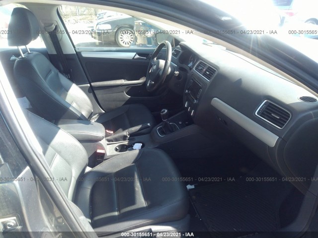 Photo 4 VIN: 3VWB17AJXEM434384 - VOLKSWAGEN JETTA 