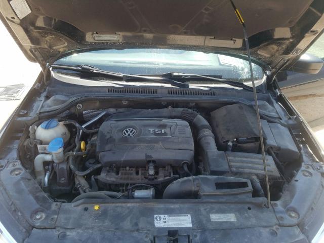 Photo 6 VIN: 3VWB17AJXFM407347 - VOLKSWAGEN JETTA SE 