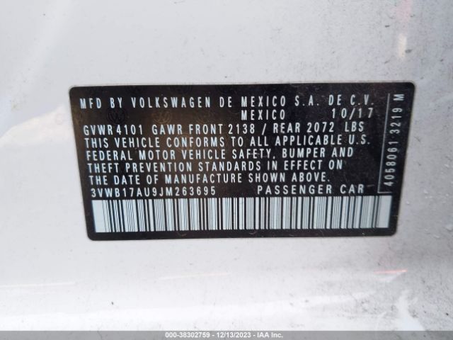 Photo 8 VIN: 3VWB17AU9JM263695 - VOLKSWAGEN GOLF 