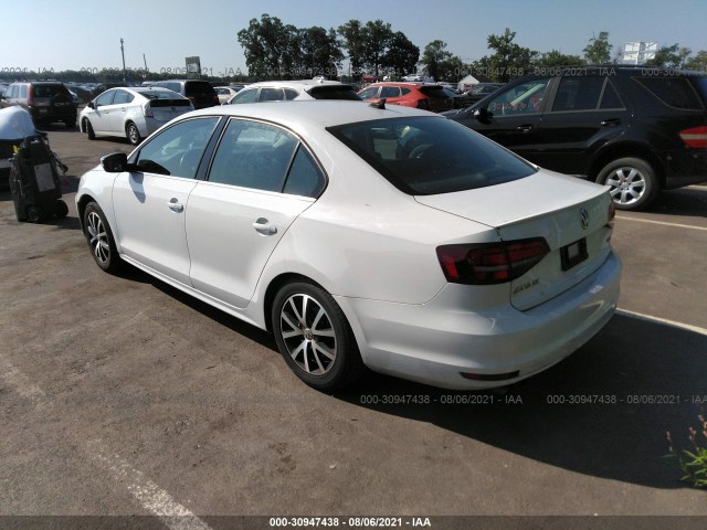 Photo 2 VIN: 3VWB67AJ1HM290715 - VOLKSWAGEN JETTA 