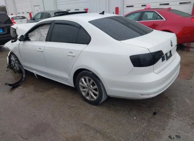 Photo 2 VIN: 3VWB67AJ3HM307689 - VOLKSWAGEN JETTA 