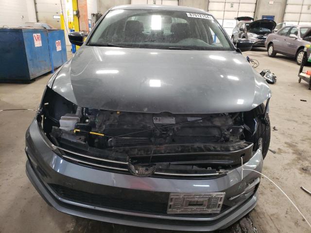 Photo 4 VIN: 3VWB67AJ3JM209039 - VOLKSWAGEN JETTA SE 