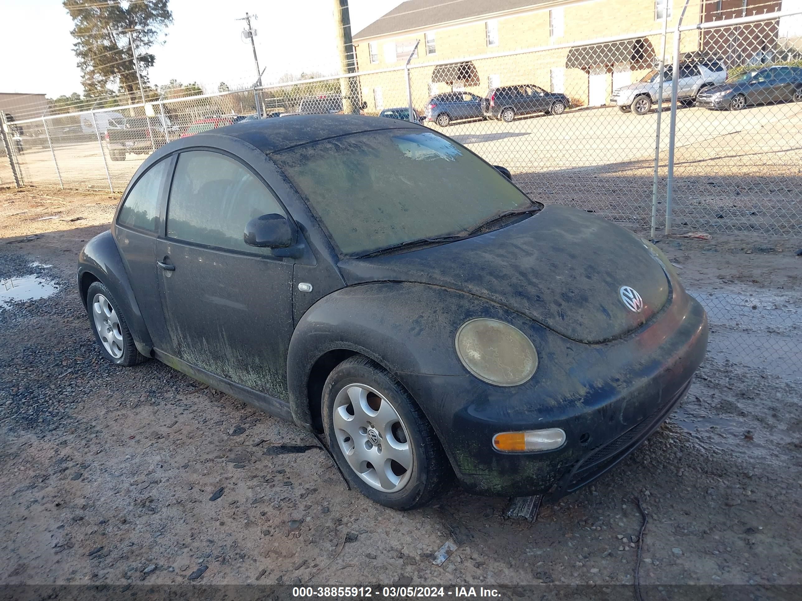 Photo 0 VIN: 3VWBA21C5YM420899 - VOLKSWAGEN BEETLE 