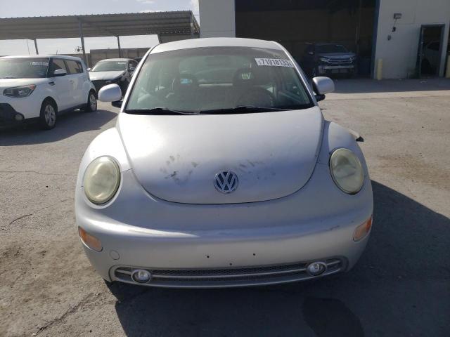 Photo 4 VIN: 3VWBB61C0WM017656 - VOLKSWAGEN NEW BEETLE 