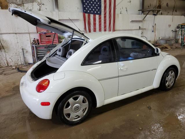 Photo 2 VIN: 3VWBB61C1WM030514 - VOLKSWAGEN BEETLE 