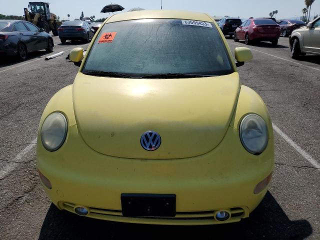 Photo 4 VIN: 3VWBB61C7WM027312 - VOLKSWAGEN BEETLE 