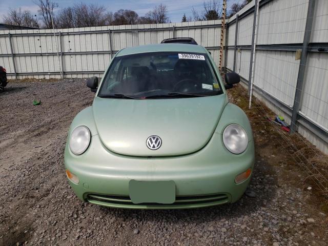 Photo 8 VIN: 3VWBC21C4YM468811 - VOLKSWAGEN NEW BEETLE 