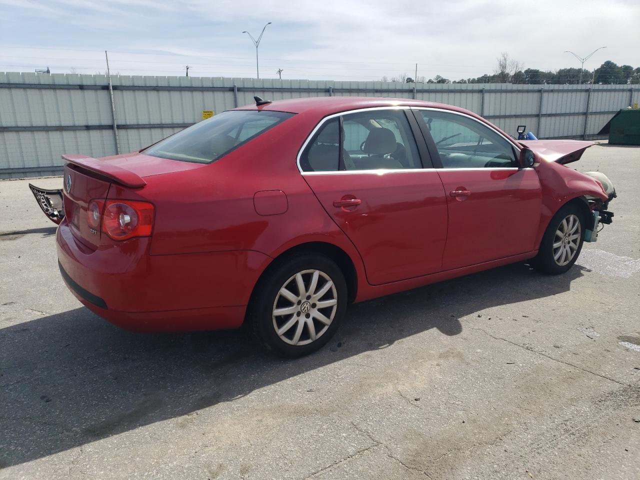 Photo 2 VIN: 3VWBJ71K77M137181 - VOLKSWAGEN JETTA 